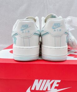 giay sneaker nike air Force 1 trang xanh 7