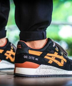 ASICS GEL-Tyle III – BLACK – TAN – BROWN