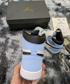 Giày Thể Thao Nike Air Jordan 1 Retro High OG University