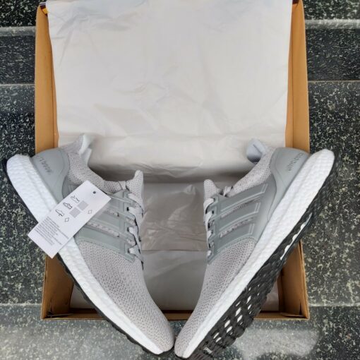 Giày thể thao Ultra Boost 4.0 Grey Three hàng rep 11 giá rẻ