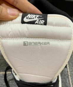 Nike Air Jordan 1 Retro High Dark Mocha