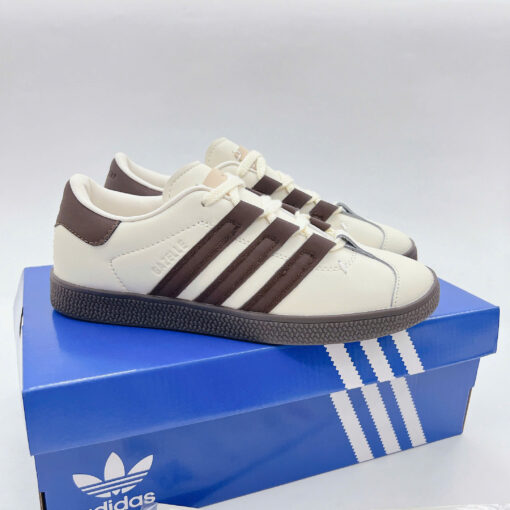 adidas x Foot industry gazelle cream white 3