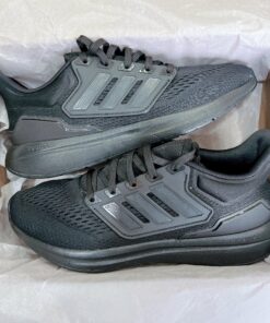 GIÀY Adidas EQT full đen đẹp và chất chất dùng để chạy bộ