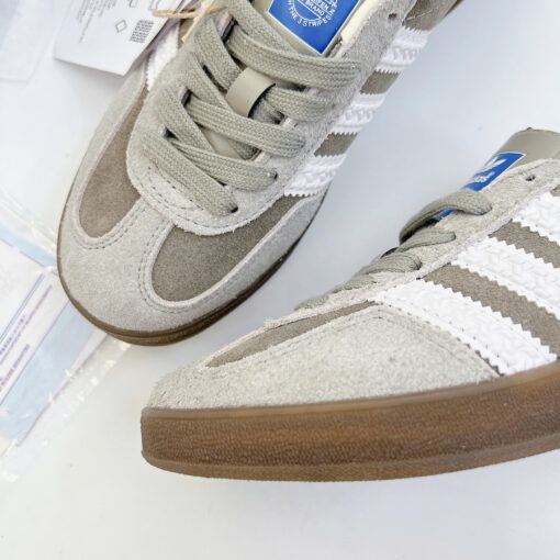 giay adidas gazelle indoor grey wolf mau xam 2