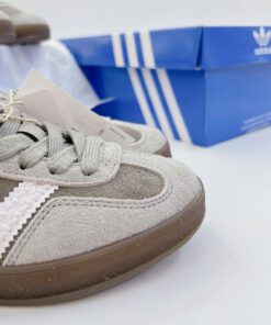 Giày Adidas Gazelle Indoor Grey Wolf Màu Xám 8 giay adidas gazelle indoor grey wolf mau xam 3