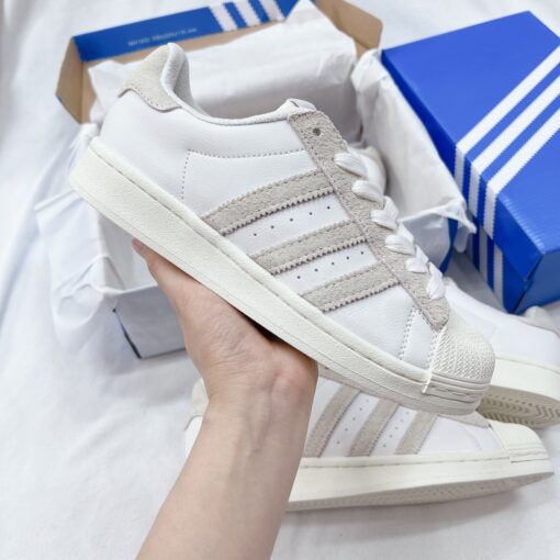 giay adidas superstar cloud white aluminium cream white 3