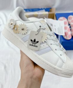 giay adidas superstar white tint gx2172 1