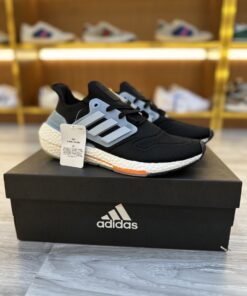 giay adidas ultra boost 22 core black magic grey 2