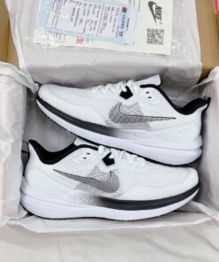 giay chay bo nike zoom vai luoi mau trang 2