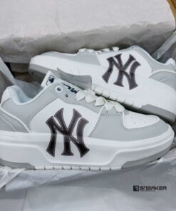 giay mlb chunky liner low new york yankees white grey like auth 1