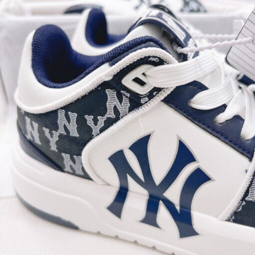 giay mlb chunky liner mid classic monogram new york yankees black like auth 6