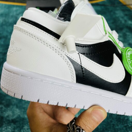 Giày Nike Jordan 1 Low Panda Trắng đen Rep 1:1