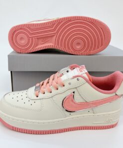 giay nike aF1 louis vuitton white pink silver lv Copy