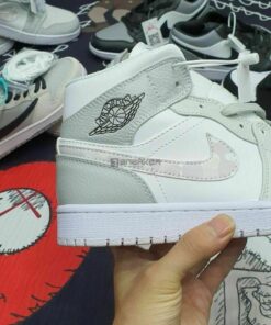 Jordan 1 Mid SE GS Grey Camo Cổ Cao