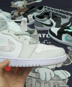 Jordan 1 Mid SE GS Grey Camo Cổ Cao