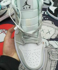 Jordan 1 Mid SE GS Grey Camo Cổ Cao