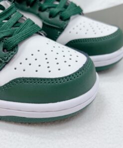 giay nike dunk low michigan state 5