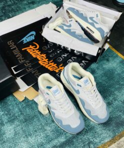 Giày Nike Patta x Air Max 1 Noise Aqua hộp và phụ kiện tại shopp