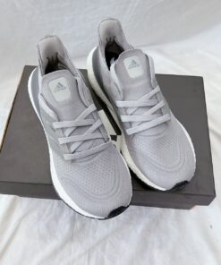 giay sneaker adidas nu ultraboost 22 J grey two 2