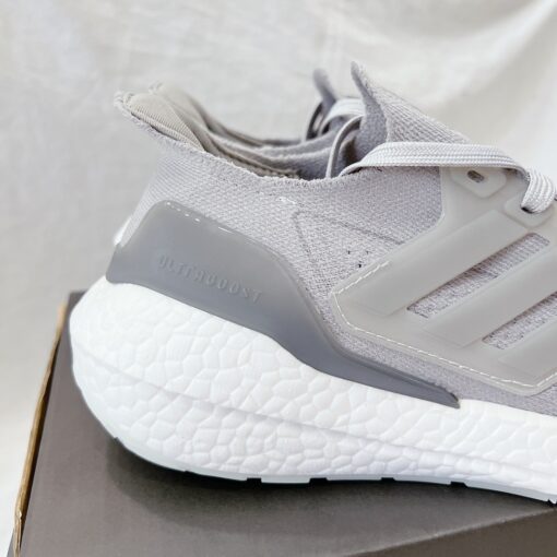 giay sneaker adidas nu ultraboost 22 J grey two 4