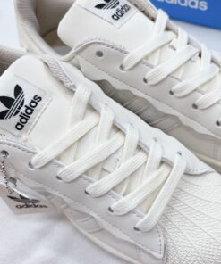 giay sneaker adidas superstar mau trang 4