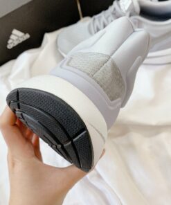 Giày Adidas sneaker EQT màu xám chuyên chạy bộ đẹp và chất 4 Giày sneaker EQT màu xám chuyên chạy bộ đẹp và chất