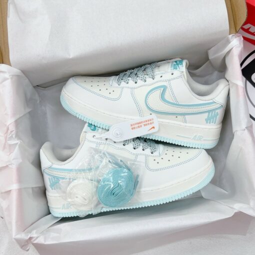 giay sneaker nike air Force 1 trang xanh 1