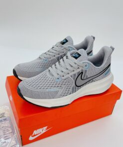 giay sneaker nike zoom mau xam 3