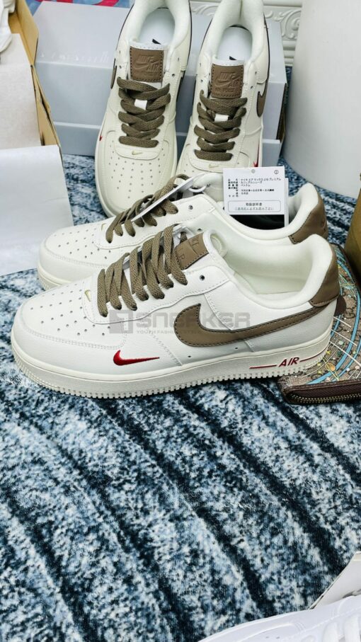 Nike Air Force 1 Trắng Viền Xám Rep Siêu cấp ở 1 góc nhìn khác