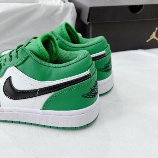 nike air Jordan 1 low pine green 4