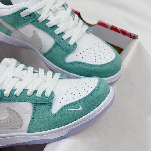 nike sb dunk low neptune green x kasina 5